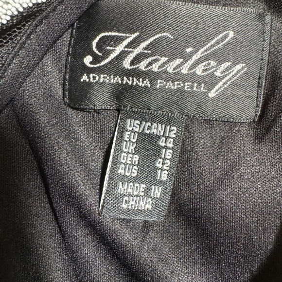 Adrianna Papell Hailey Cap Sleeve Beaded Mini Dress Womens Size 12 Black White - Picture 3 of 14